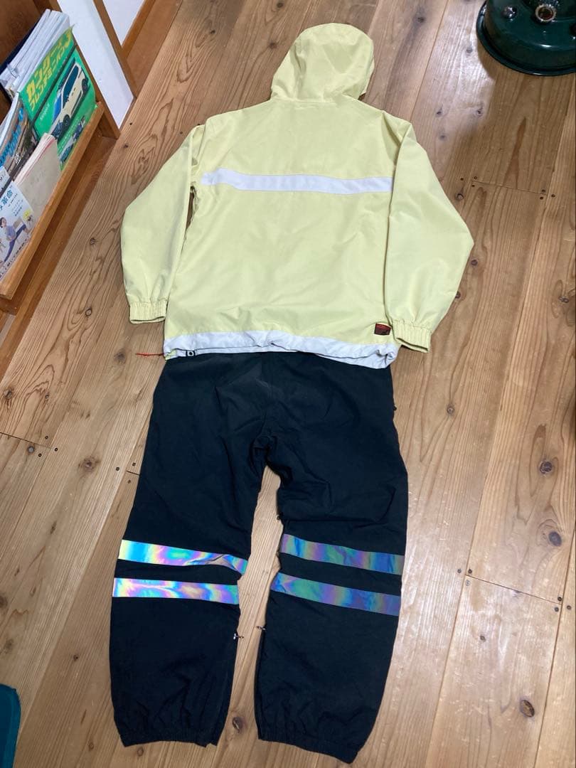 ボルコム　スノーボードウエア　セットアップ