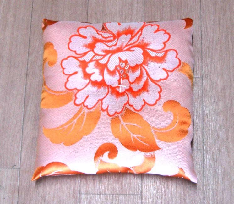 大判座布団 小座布団 緞子座布団 慶び座布団 仏事座布団