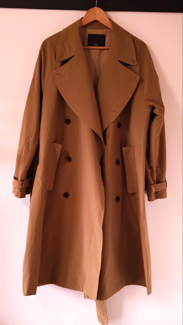 es:s タイプライタートレンチコート