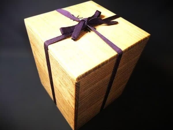 七宝つくし模様 陶器製 国領拡治「玉領」作 水指 箱書「大徳寺 義山筆」