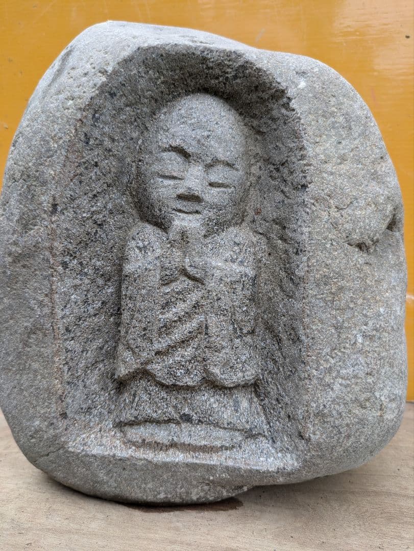 石仏、地蔵、地蔵菩薩、合掌地藏、倉田辰彦作