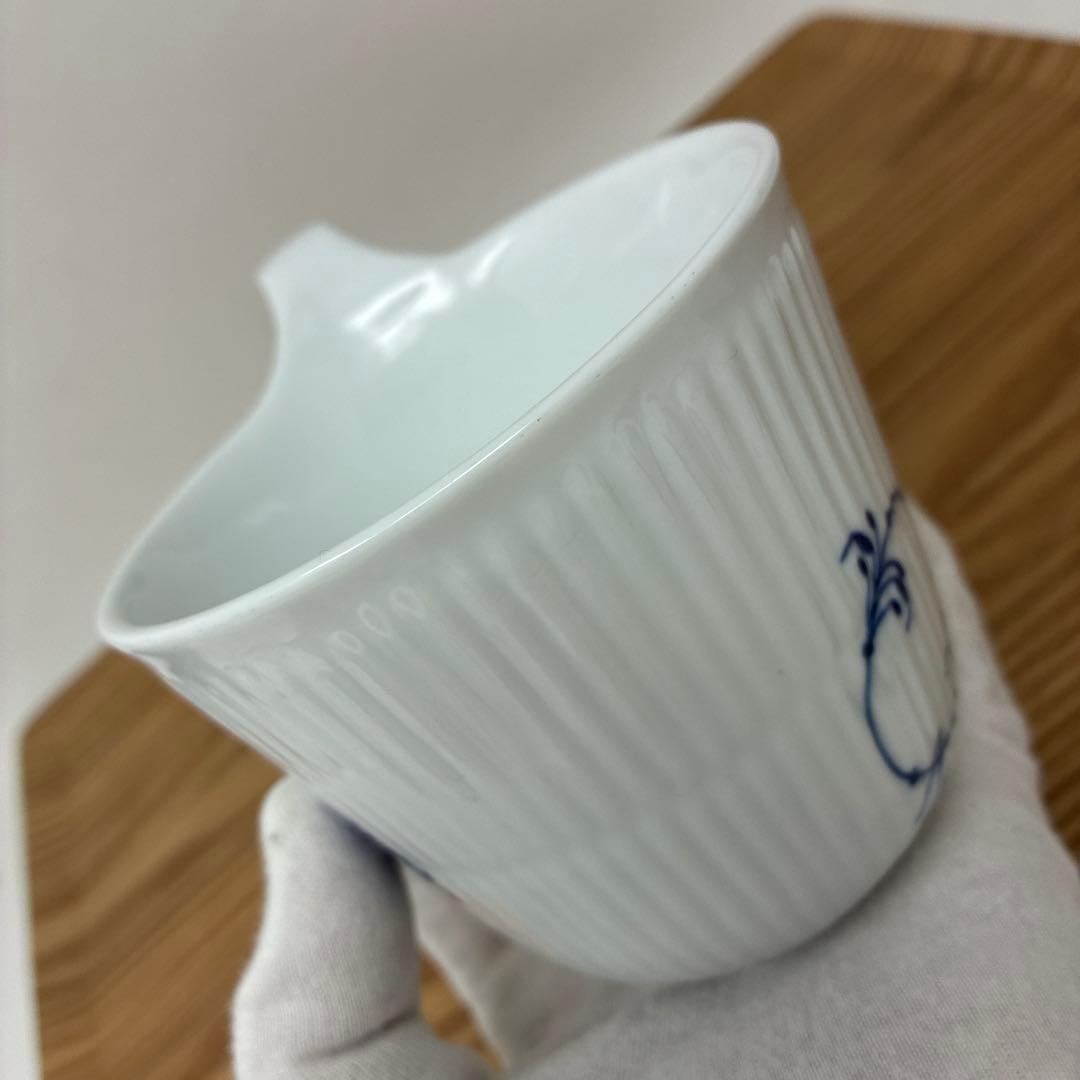 ロイヤルコペンハーゲン ブルーフルーテッド アルファベットマグ M イニシャルN