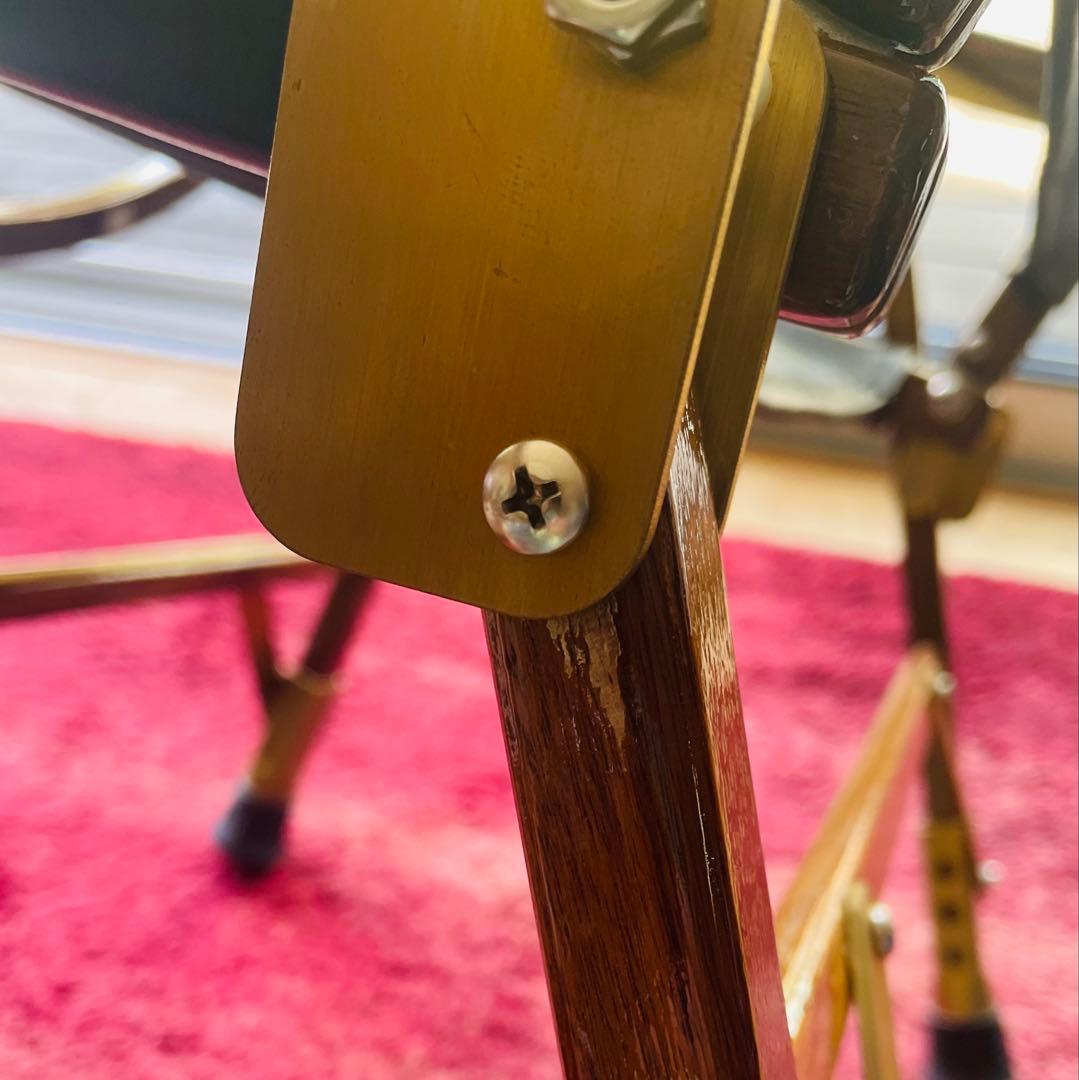 バックドロップレザー　カーミットチェア　ウォールナット　ヒジラク