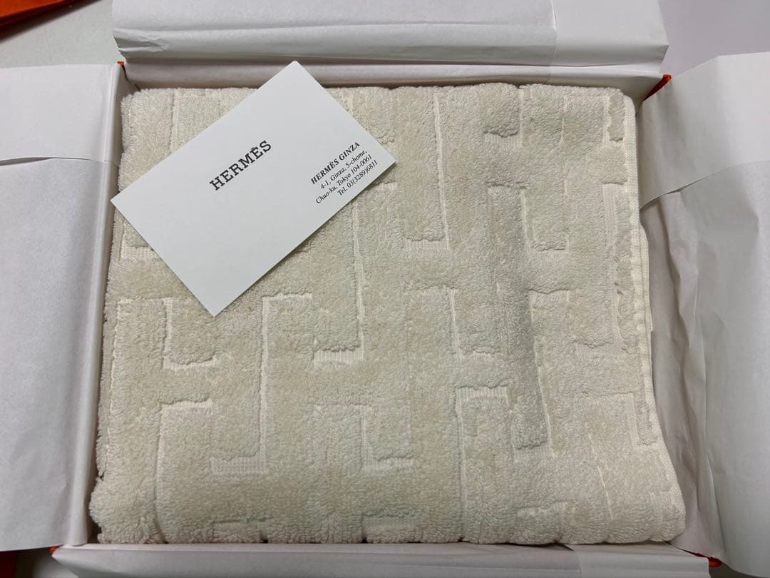 大幅値下げ 新品未使用 HERMES エルメス カレ・タオル ステアーズ