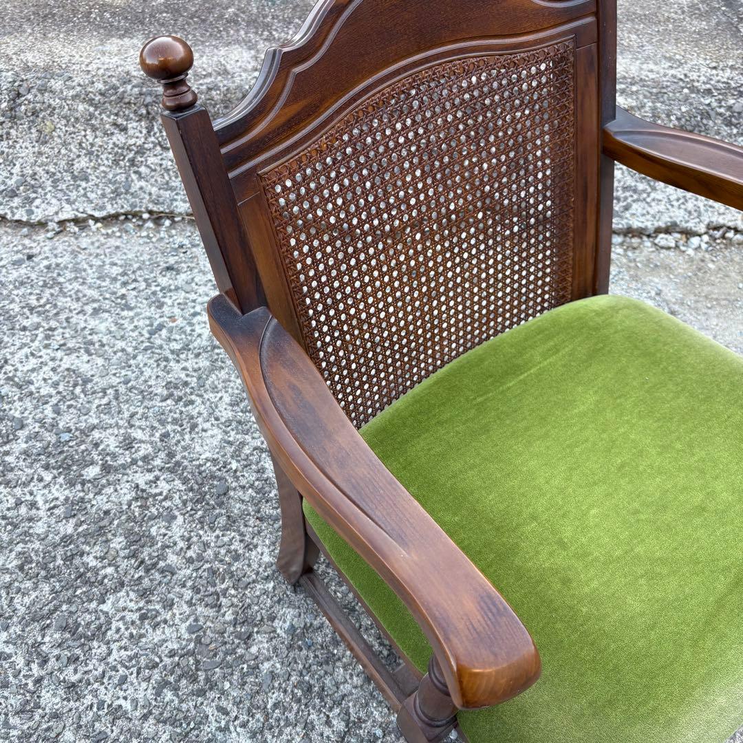 寺222 オールド カリモク ラタンチェア モケットグリーン ①