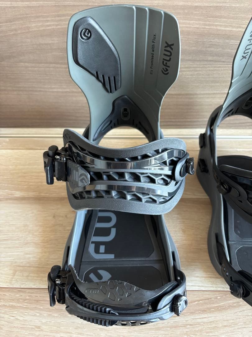 FLUX XF Mサイズ　20-21モデル　ジョンジャクソンモデル　フラックス