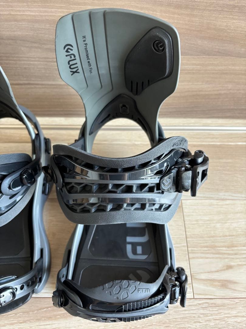 FLUX XF Mサイズ　20-21モデル　ジョンジャクソンモデル　フラックス