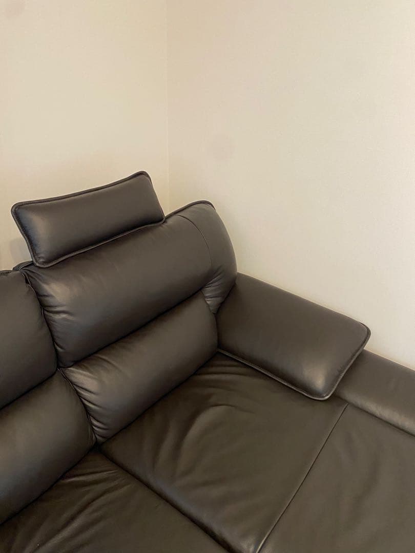 ニトリ　ロゾ　ヘッドレスト