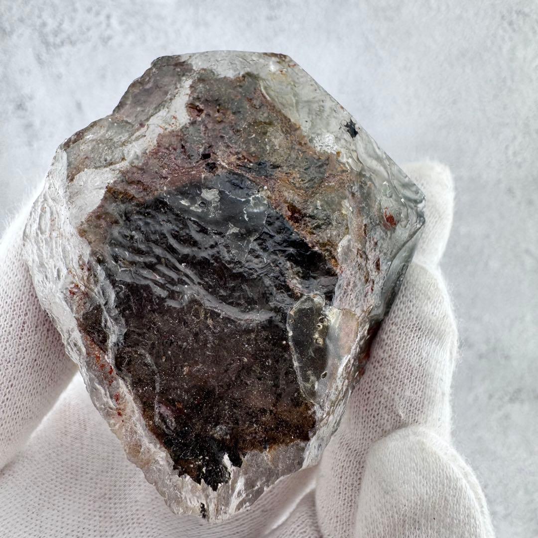 G-5ガーデンクォーツ原石　ポイント　天然石　クリスタル　木の台座付き