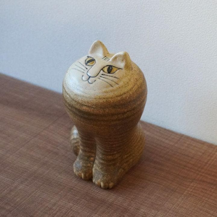 リサラーソン マヤ ブラウン