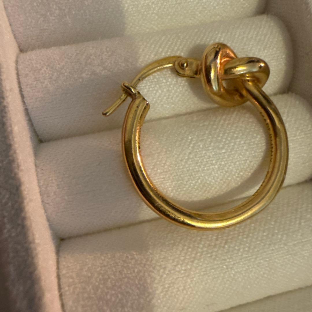 CELINE ノットスモールフープピアス　SCA1233