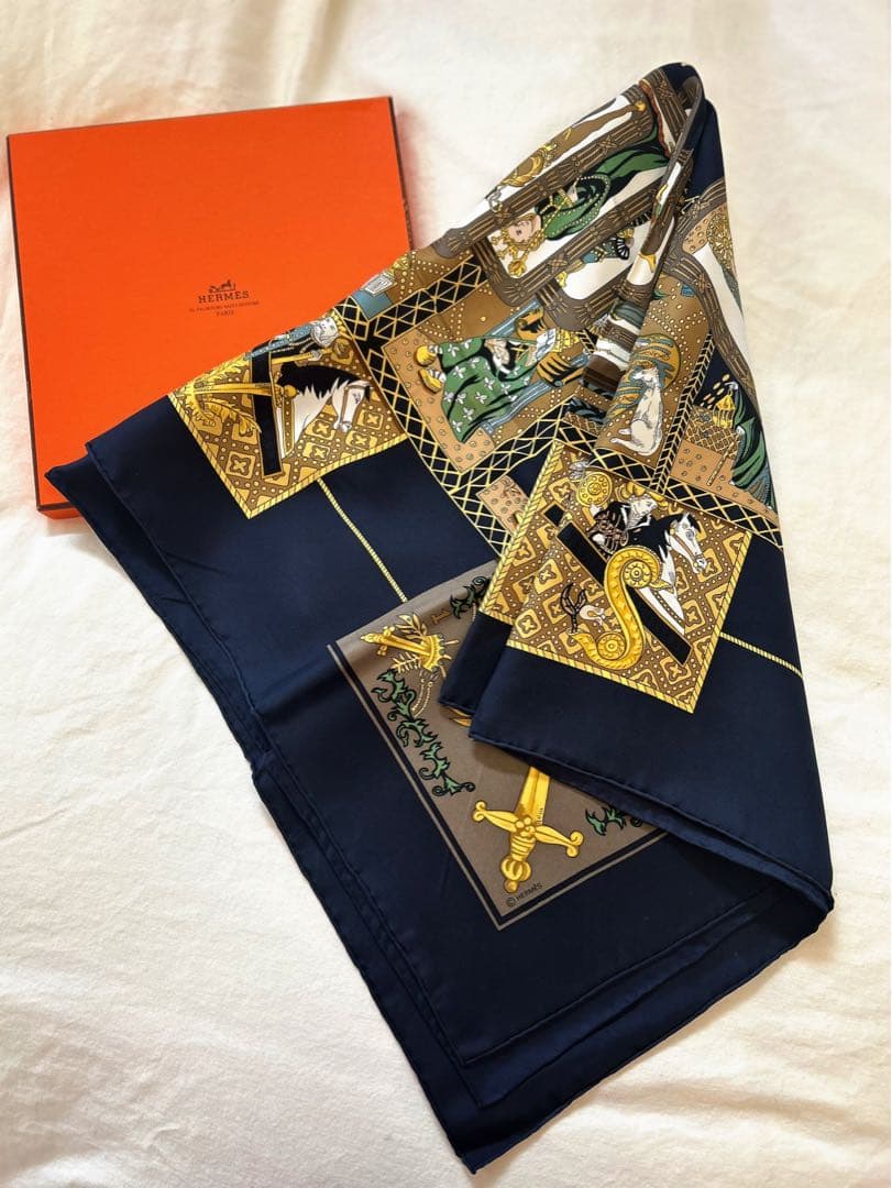 ⭐︎Hermès⭐︎タロットデザイン スカーフ