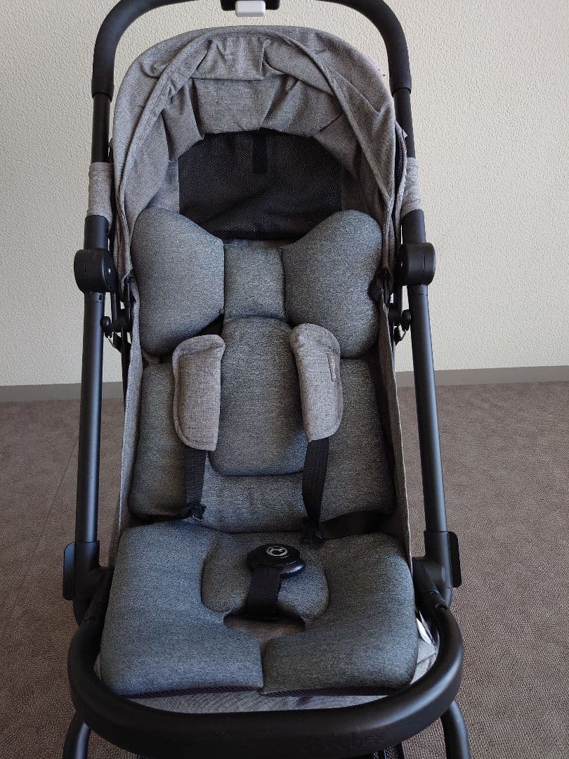 サイベックス イージーエス　Cybex EEZY S 札幌　おまけ付き