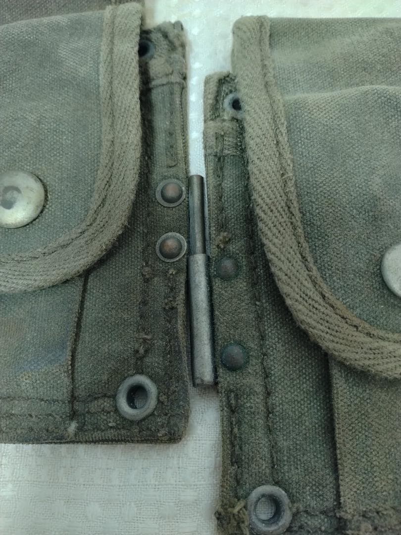 ダ*間様 ★自衛隊 M1ガーランド小銃弾納マガジンポーチ 昭和33年初期型 ★B