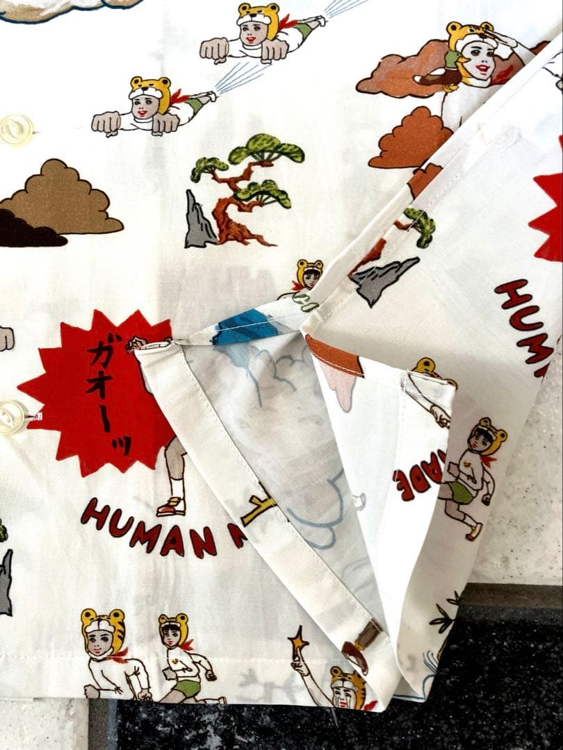 五月女ケイ子×ヒューマンメイド　総絵柄開襟シャツ　XL