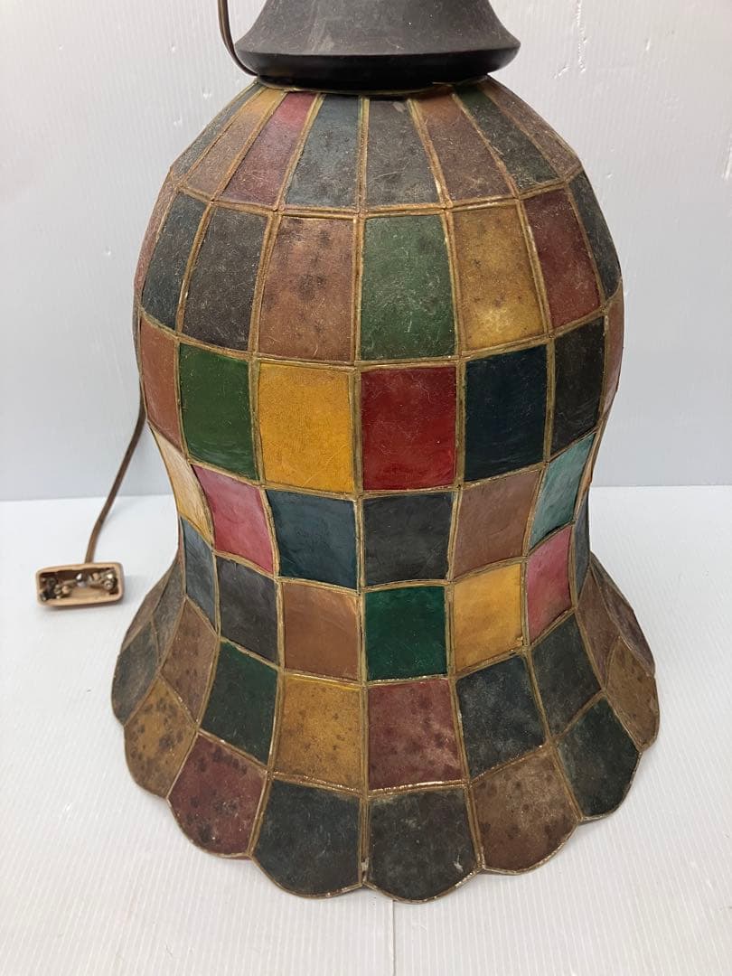 ベル型　ペンダントライト 多色タイル模様　ステンドグラス風※通電未確認