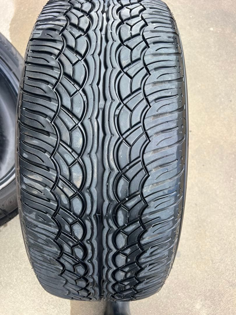 きょんヨコハマタイヤ　PARADA Spec-X 275/55r20