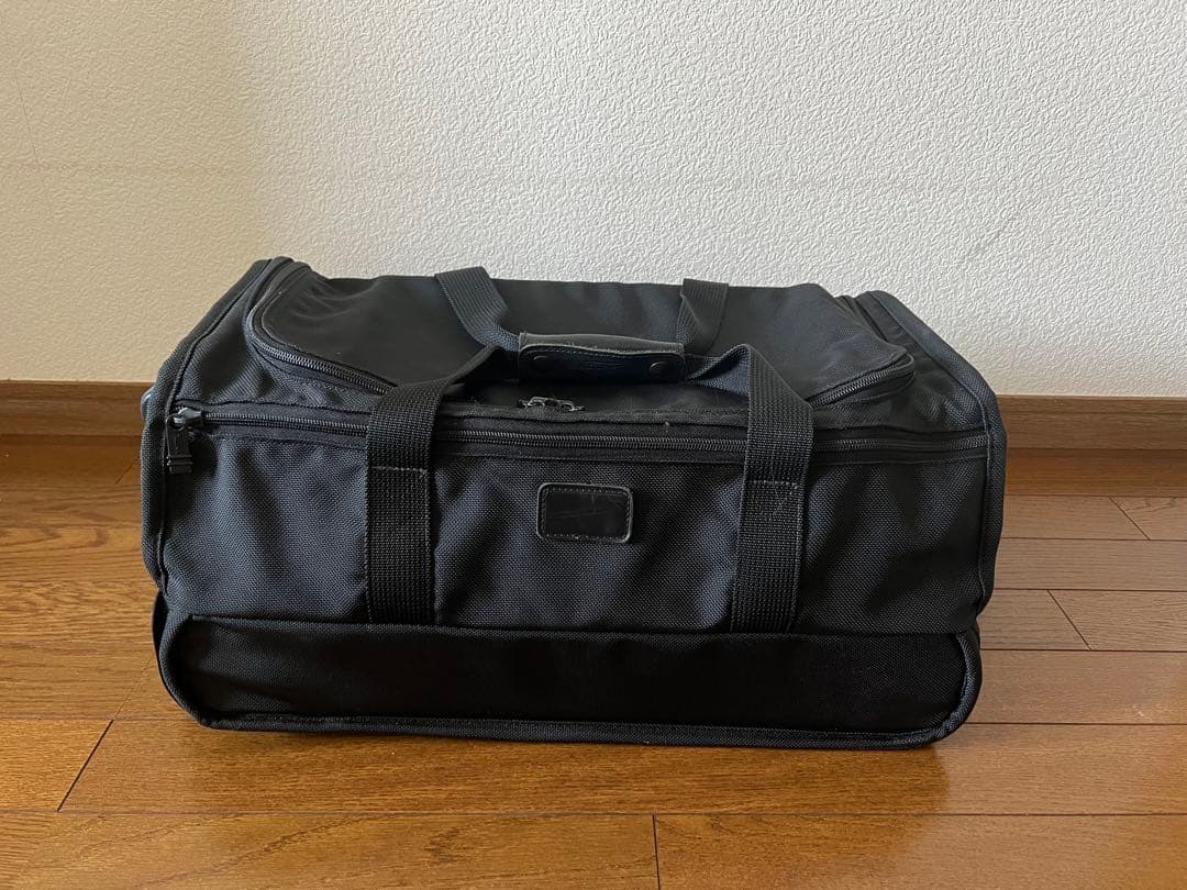 TUMI軽量スーツケース★機内持込★キャリーカート