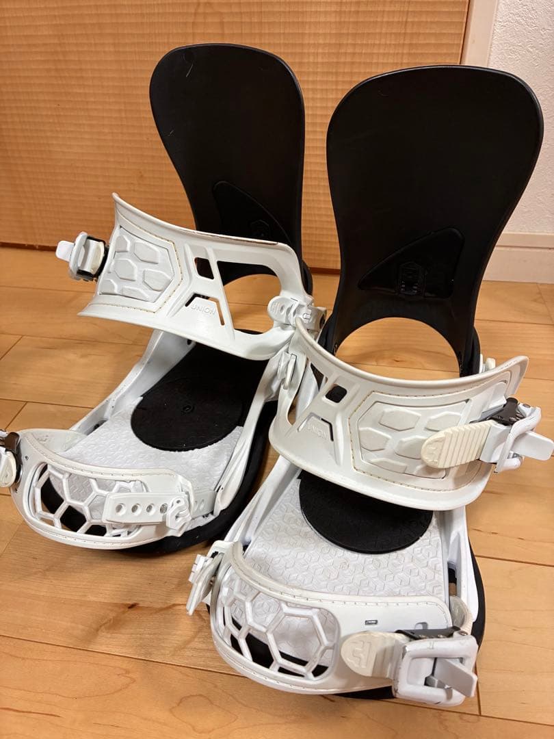 UNION STRATA スノーボードビンディング