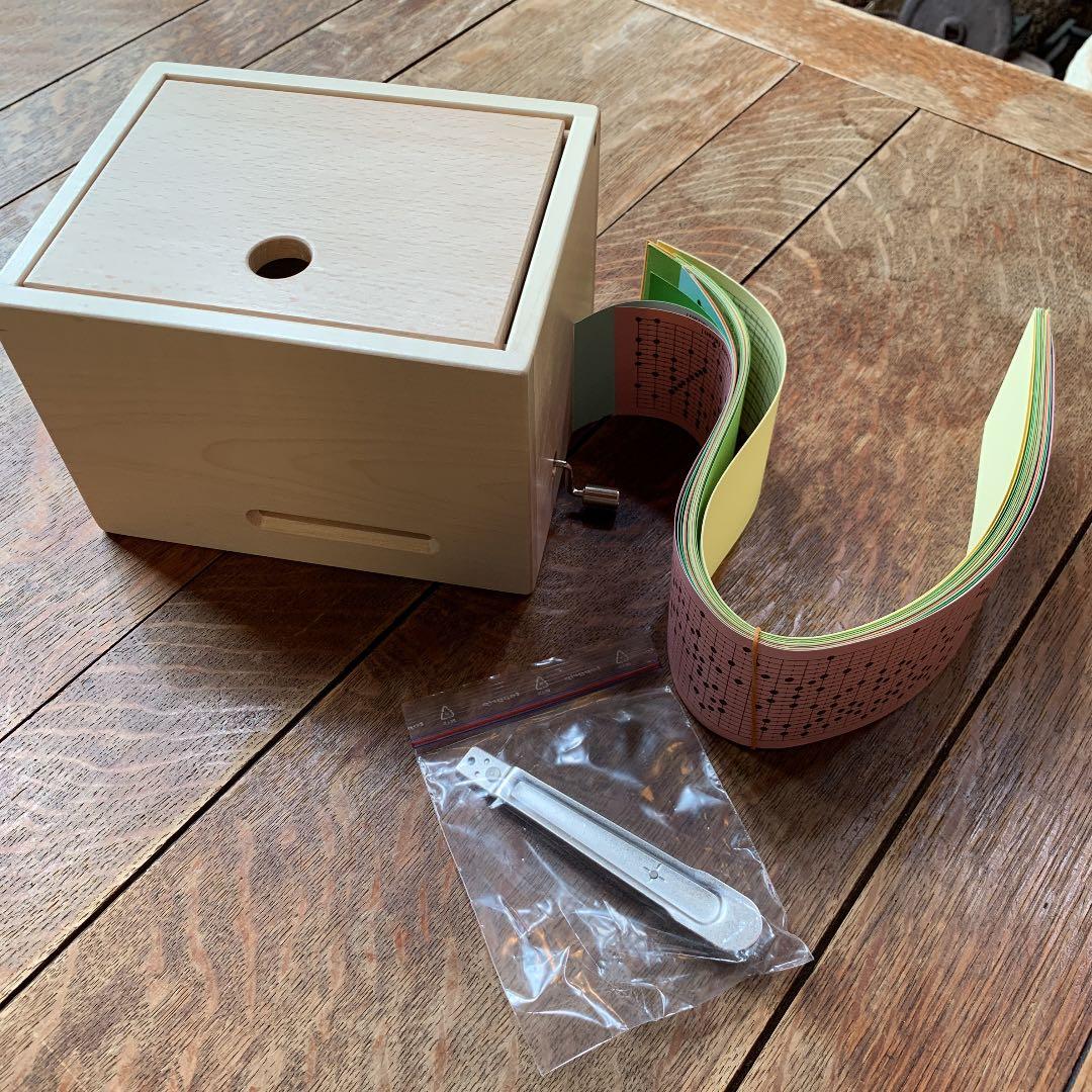 アトリエニキティキ　ミュージックボックス｛手回しオルゴール）　白木　新品未使用