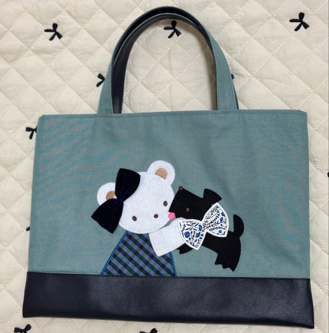 familiar 2025 春のファミリアショー　ブック入れ