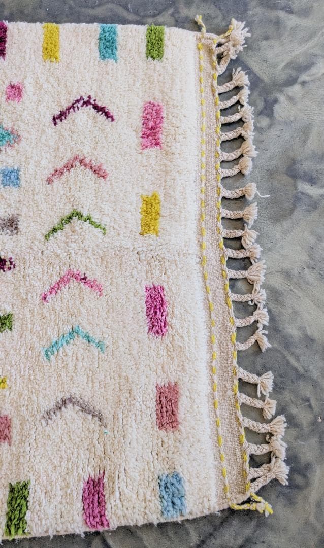 新品未使用品モロッコラグ-アジラルラグ-No5 118×157