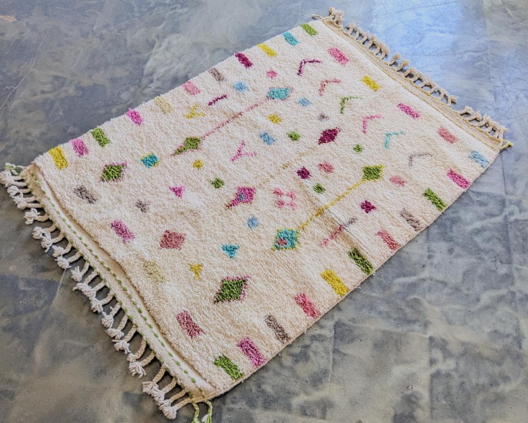 新品未使用品モロッコラグ-アジラルラグ-No5 118×157