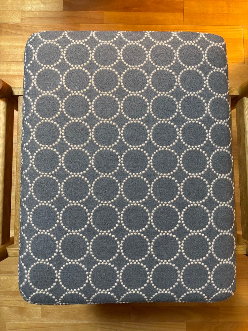 カイ•クリスチャンセン×宮崎椅子製作所 ペーパーナイフソファ　オットマン