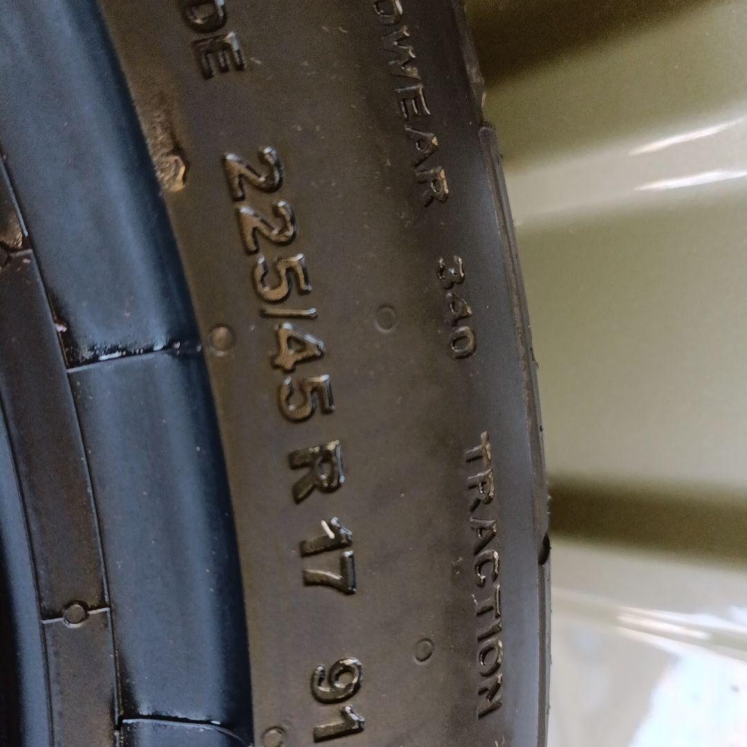 コンチネンタル　新品未使用ノーマルタイヤ2本　225/45R17　23年式