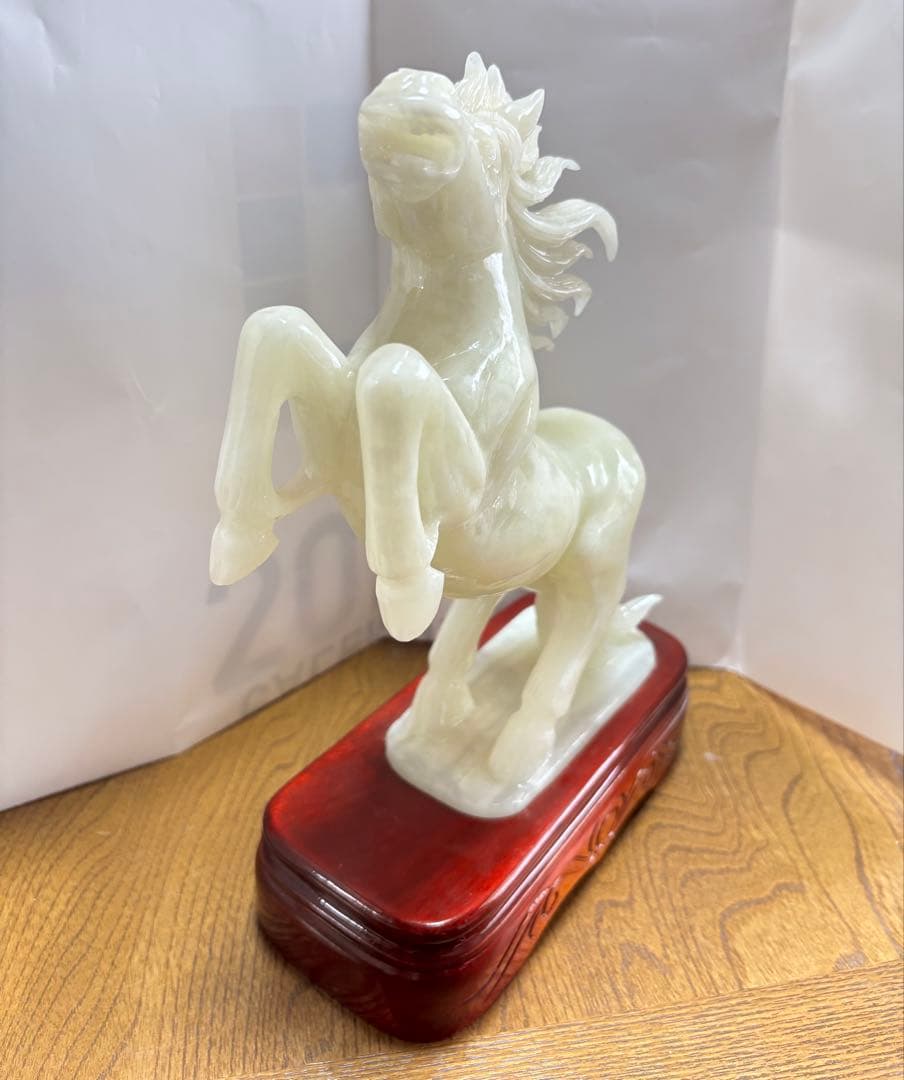 骨董品　玉製　馬