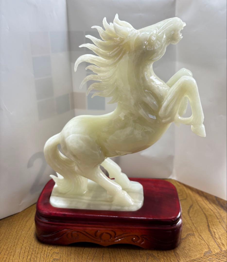 骨董品　玉製　馬
