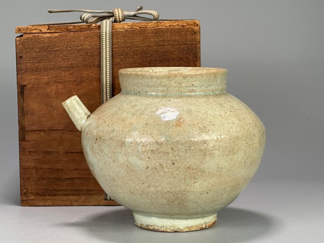 韓国美術　李朝時代　青白磁　白磁　青磁　壺　古物保証　時代物　朝鮮古美術