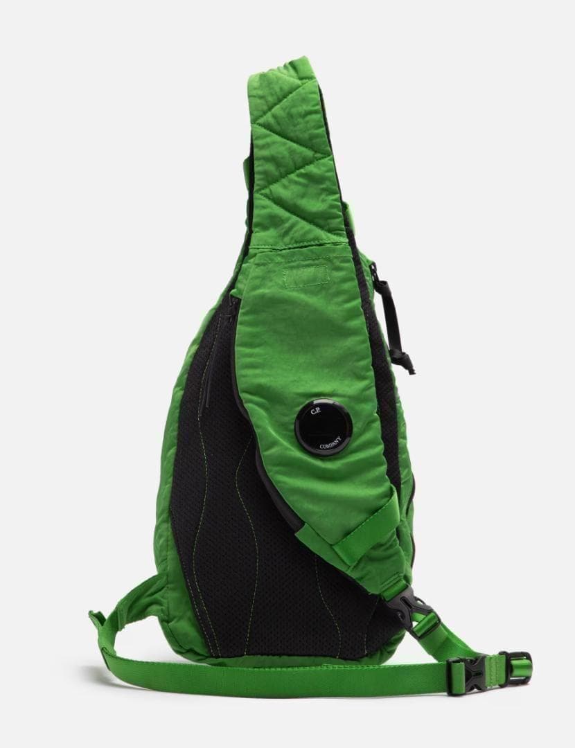 【定価4.2万/あおば着用】C.P.Company ボディ バッグ グリーン