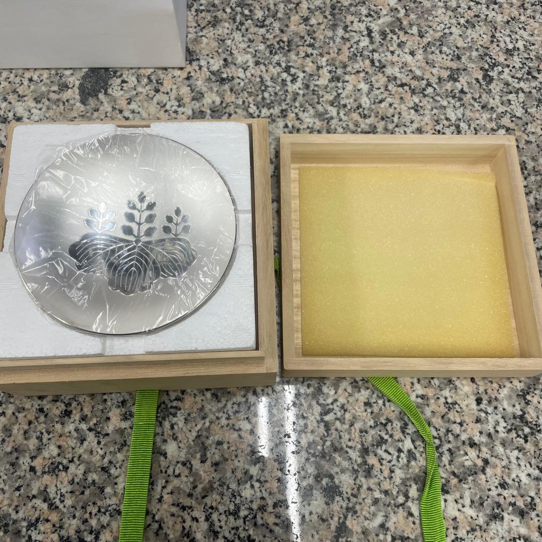 あ*3様 銀杯 内閣総理大臣 SILVER 木箱入り 銀盃 シルバー 新品 小物