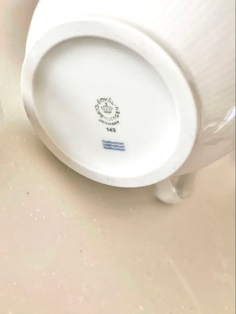 ロイヤルコペンハーゲン　ホワイト ハーフレース ポット L 大 1L