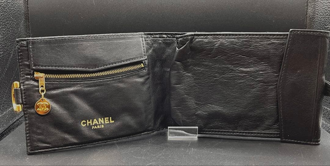 CHANEL ブラック キルティング 二つ折り財布 ミニバッグ