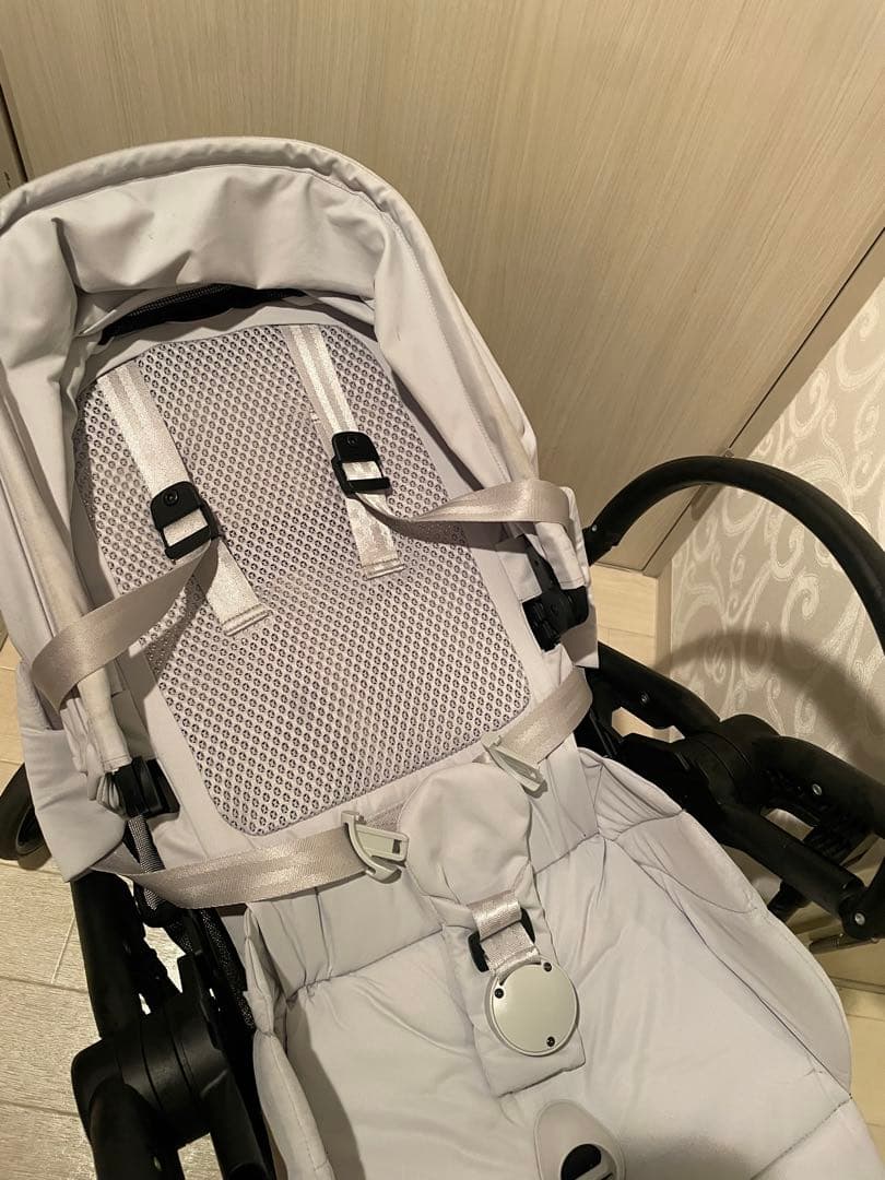 cybex サイベックス メリオカーボン 2024 フォググレー　（値引き中）