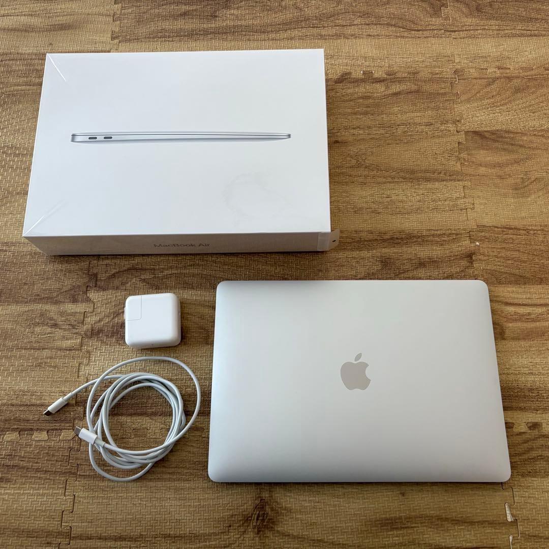 Macbook Air 2018 13inch 256GB 16GB 箱有
