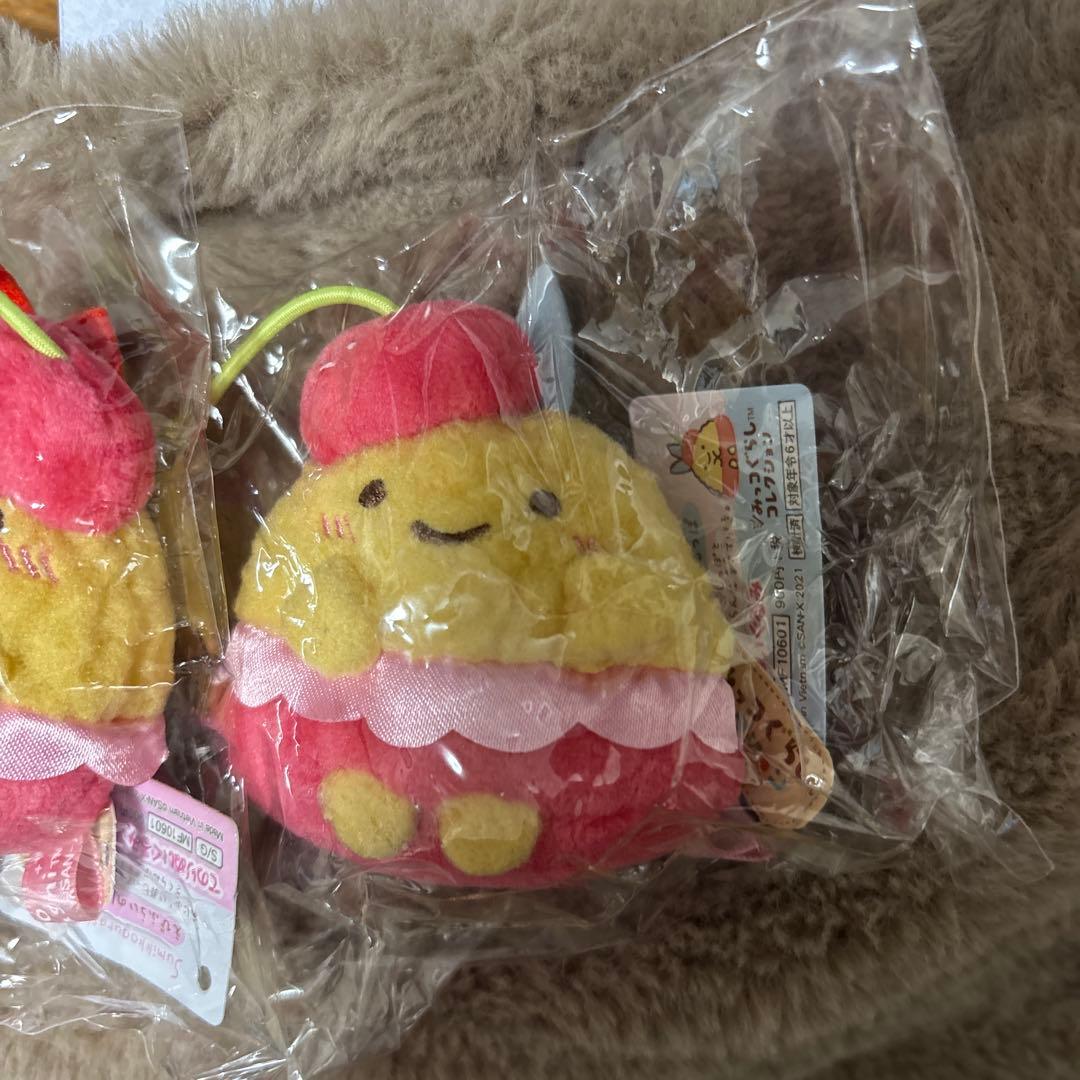 すみっコぐらし　えびふらいのしっぽ　あじふらいのしっぽ　さくらんぼ　チェリー