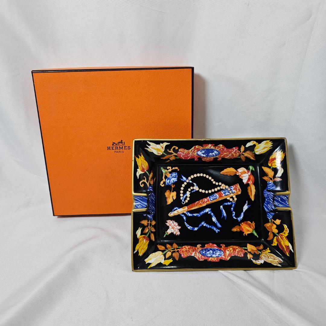 【1988年希少】HERMES ヴィドポシュ 灰皿 小物入れ「東洋と西洋の石」