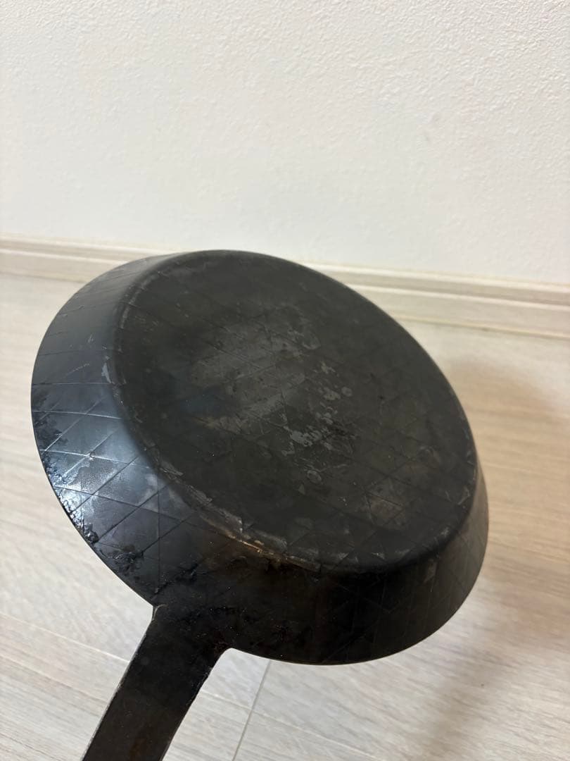 【ペトロマックス】フライパン　24cm アシモグリップ付