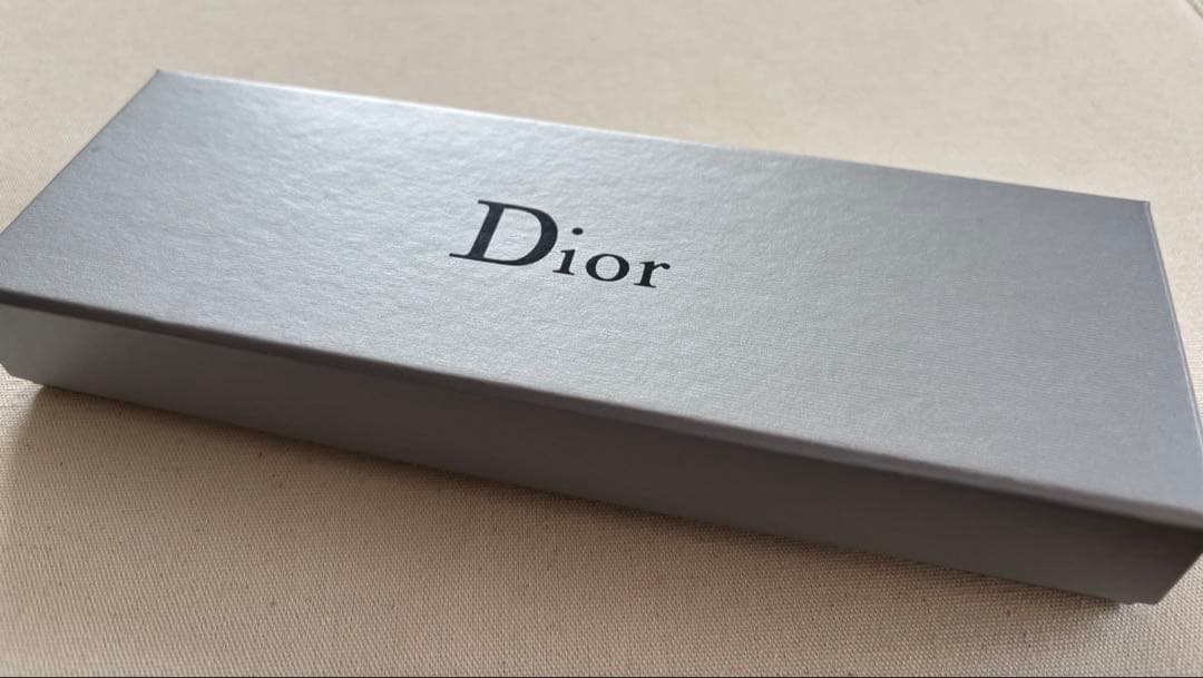 【Dior】ヴィンテージブレスレット キューブロゴ 免税店購入