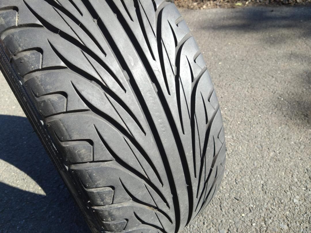 手渡し限定 ケンダKR20 225/40R18 4本