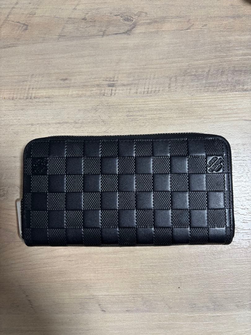 ルイ・ヴィトン　ダミエキャンバス ブラック長財布