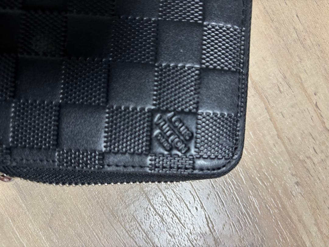 ルイ・ヴィトン　ダミエキャンバス ブラック長財布