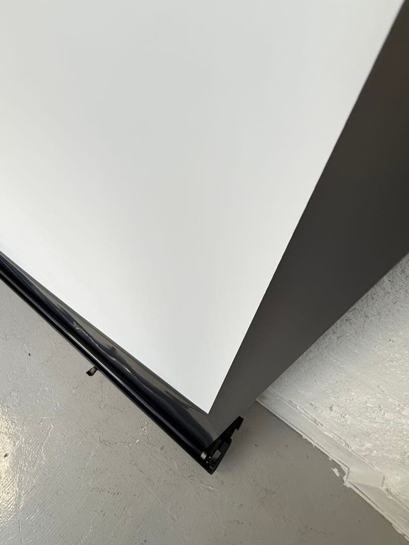 EPSON自立式プロジェクタースクリーン　80インチELPSC08