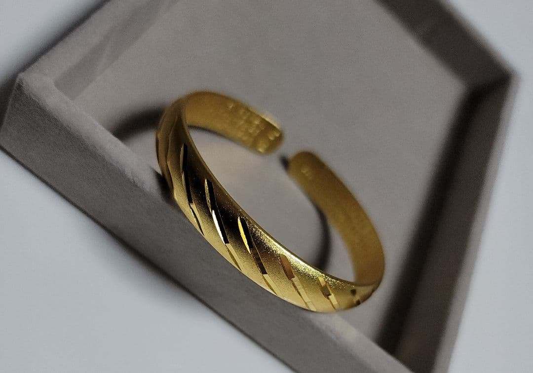 き*み様 ブレスレット　バングル　遺品整理　生前整理　アクセサリー　イミテーショ