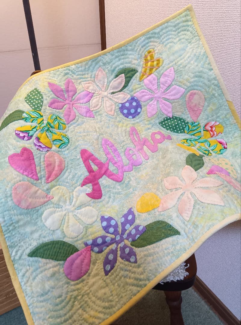 ハワイアンキルト　タペストリー