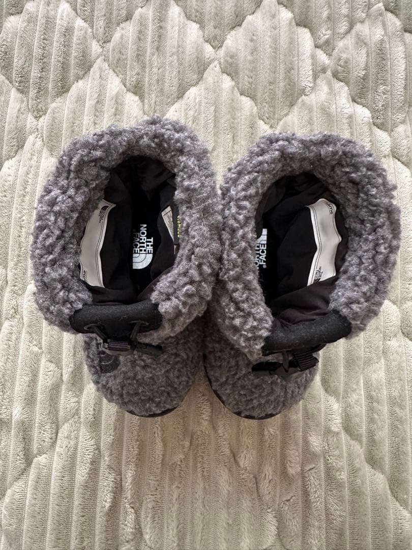 【未使用】THE NORTH FACE ヌプシ　ブーティ　キッズ　14センチ