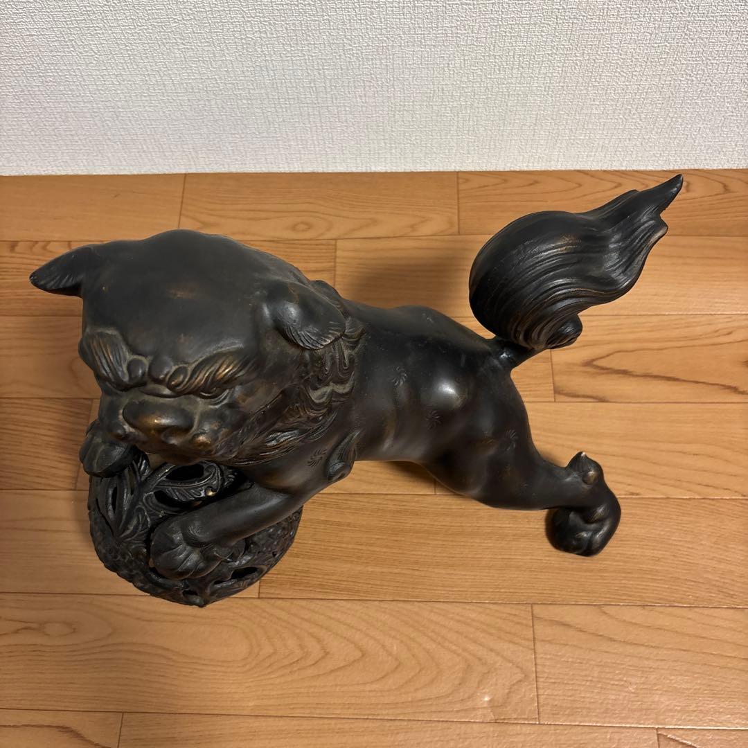 鉄製　玉乗り獅子　立獅子　魔除け　縁起物　インテリア　重厚　古美術　置物